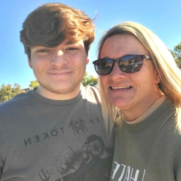 Lissalou16 Is LIVE! - Picture 5 of 16